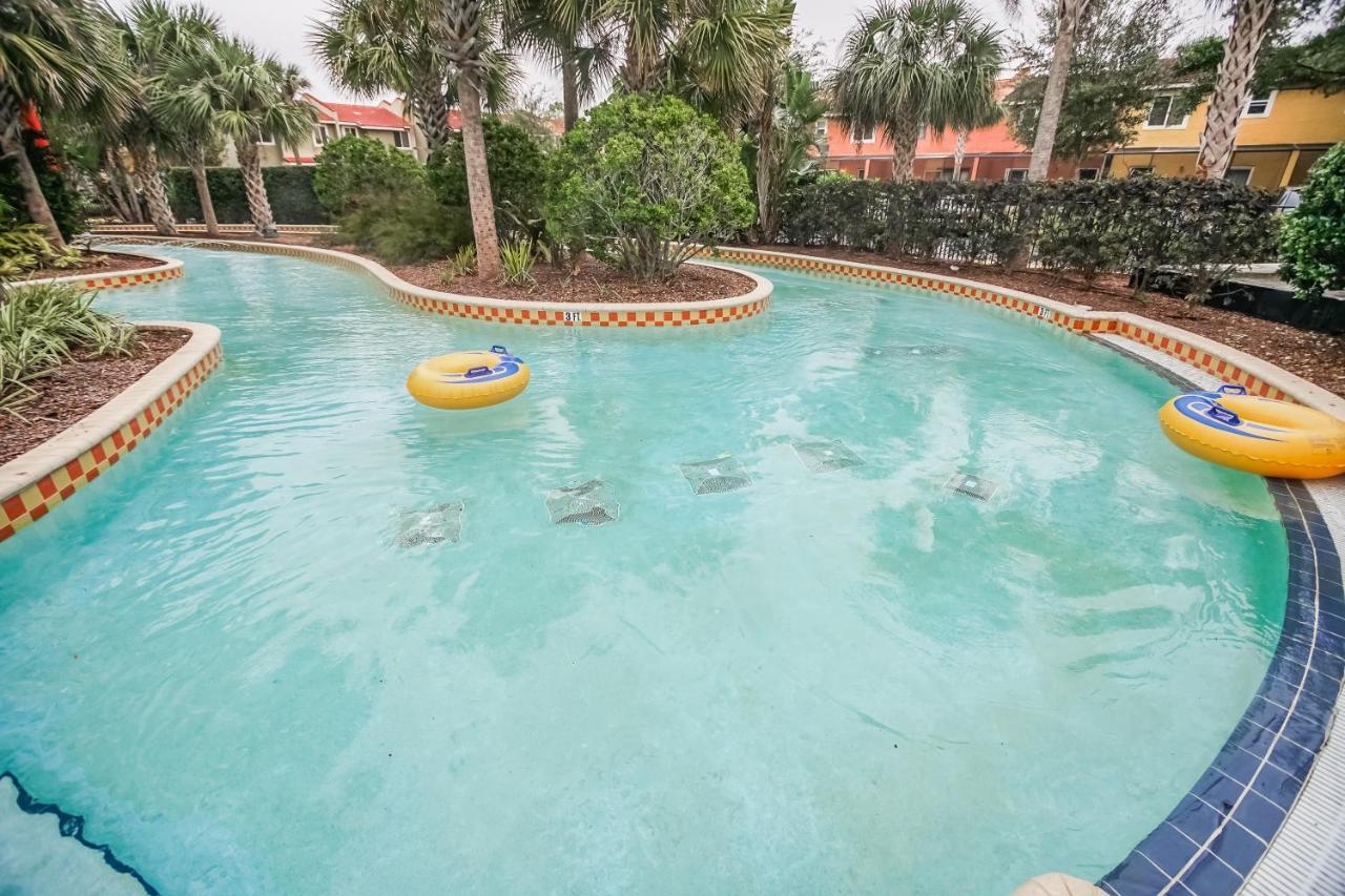 Multi Resorts At Fantasy World Orlando Exterior foto